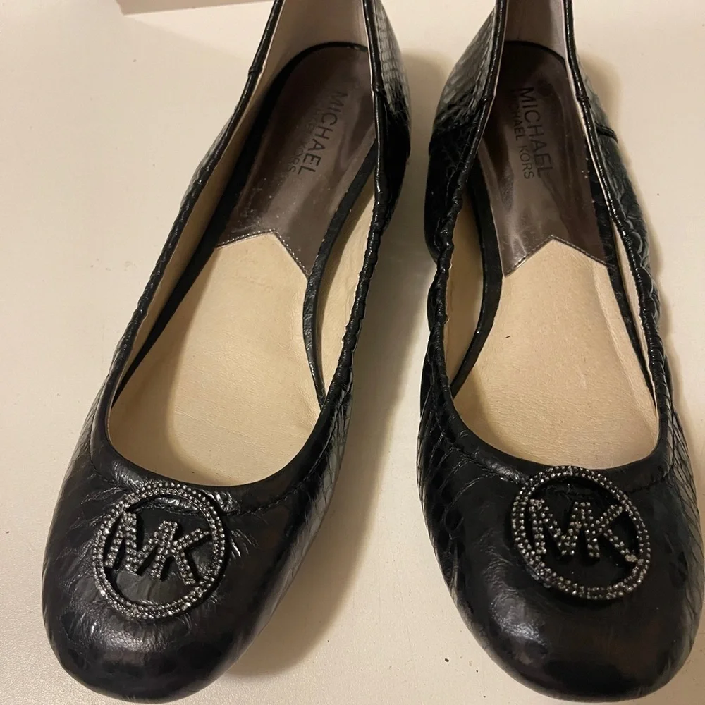 Michael Kors Fulton Black Quilted Leather Ballet Flat Shoes Silver MK.brand new